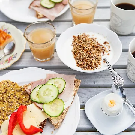 Amalia ベッド・アンド・ブレックファスト Lemland